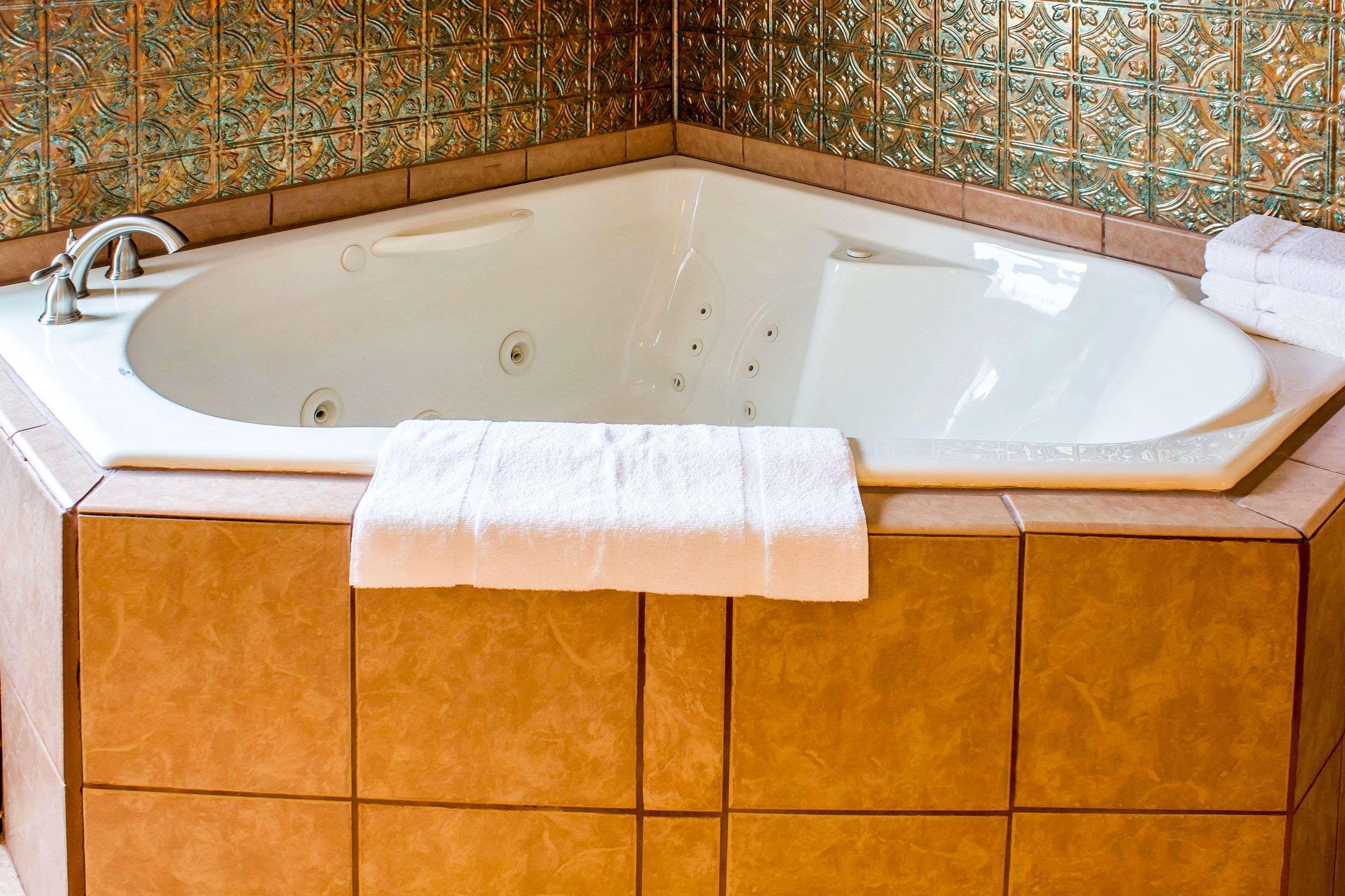 Econo Lodge Inn & Suites Walnut Esterno foto
