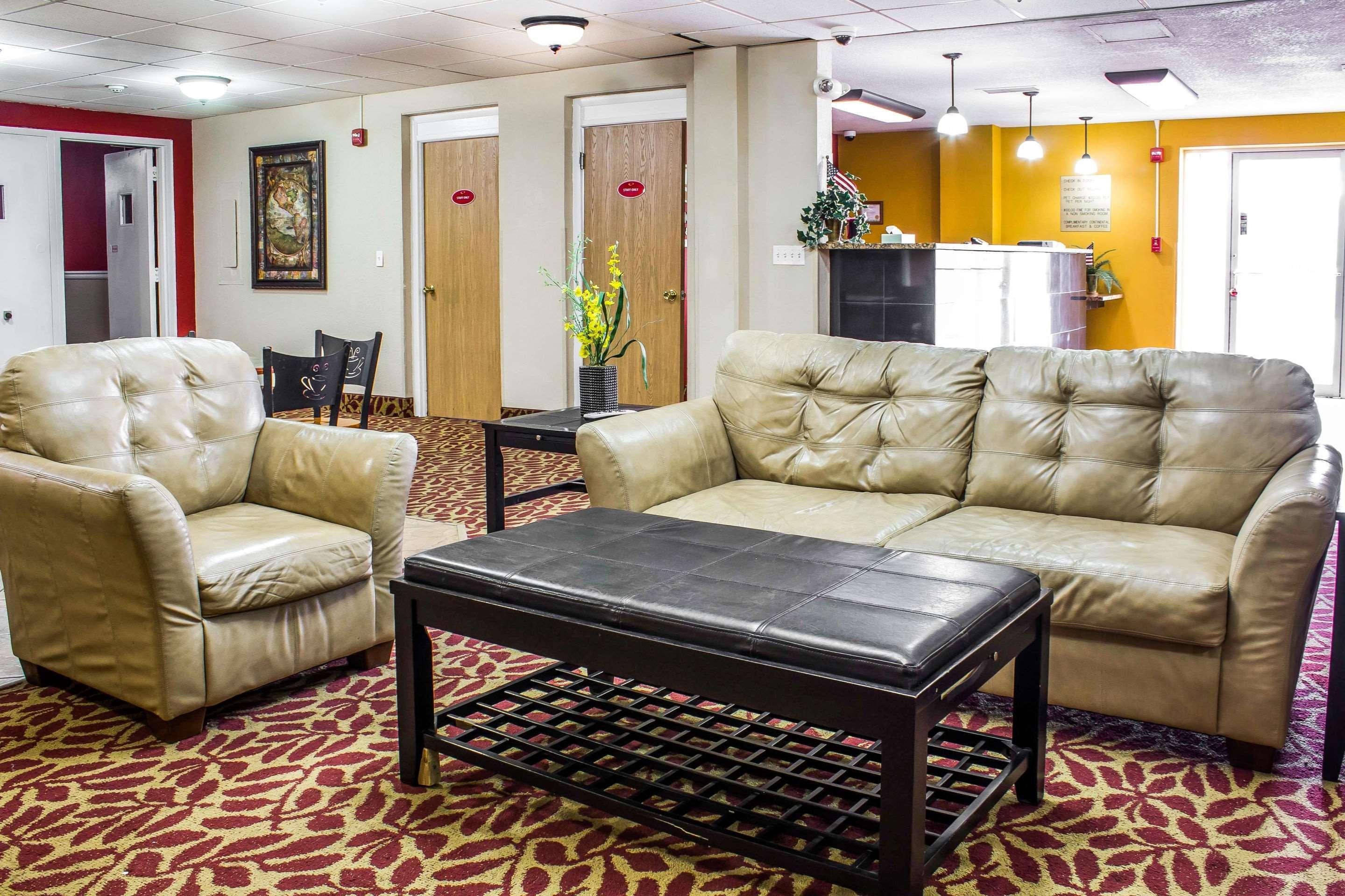 Econo Lodge Inn & Suites Walnut Esterno foto