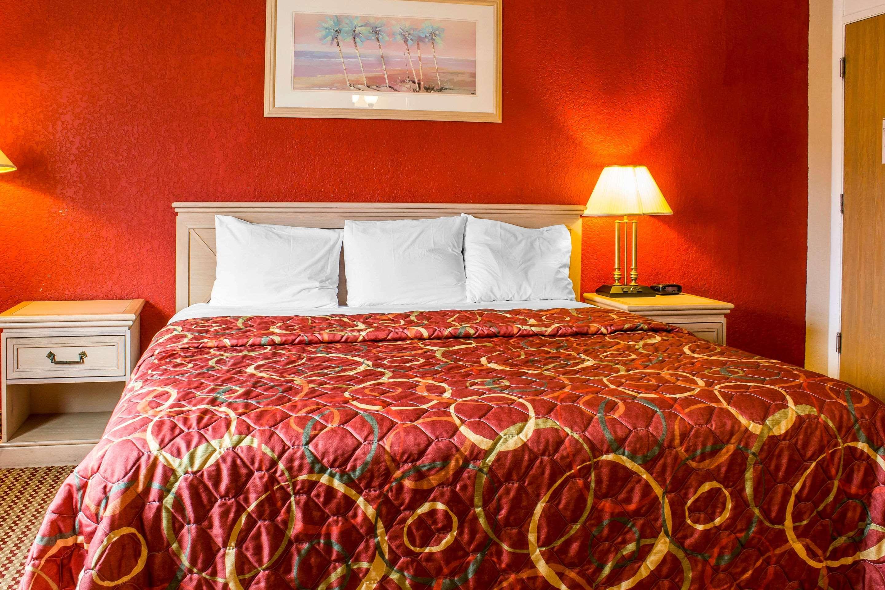 Econo Lodge Inn & Suites Walnut Esterno foto